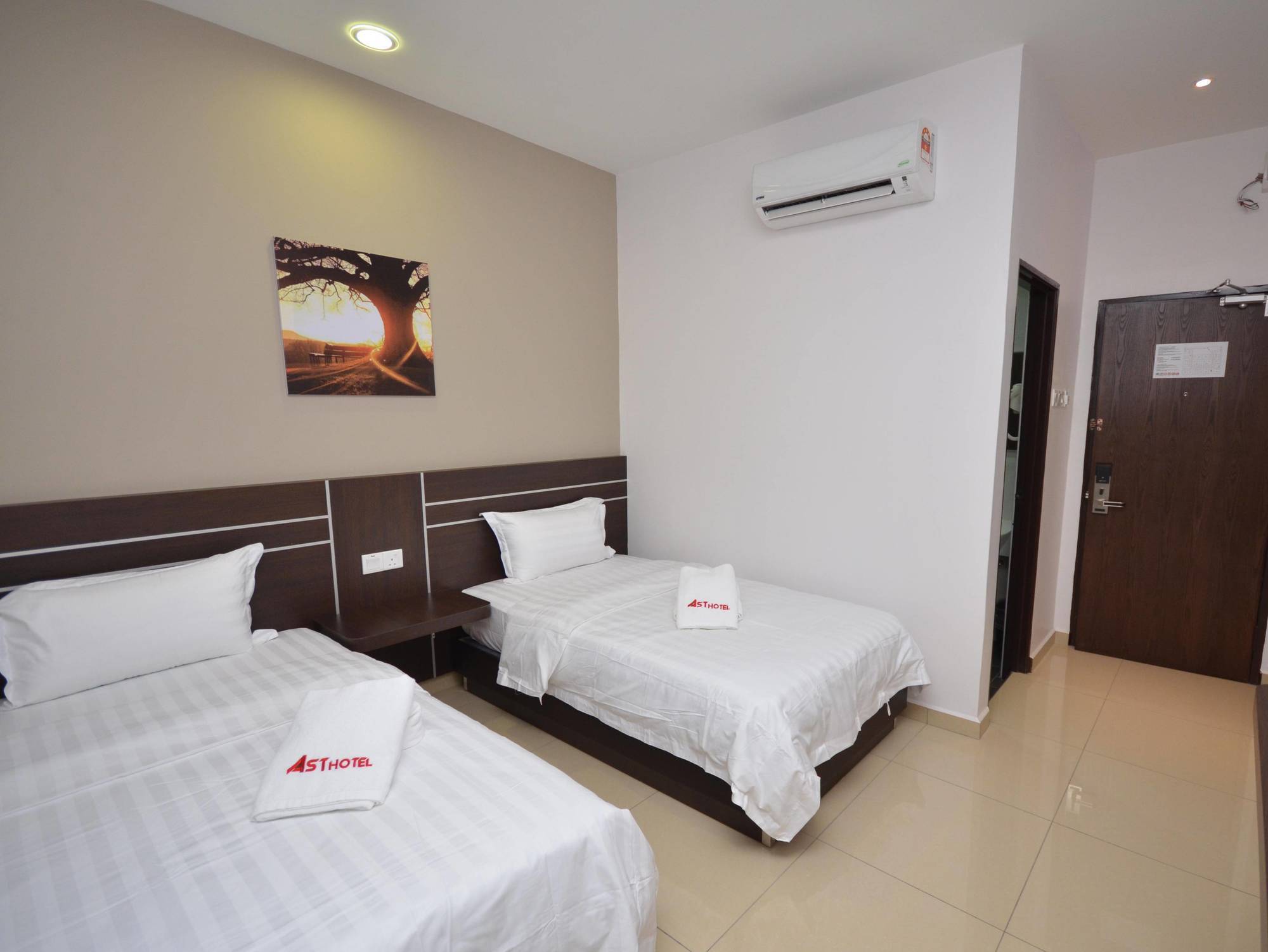 Ast Hotel Алор Сетар Екстериор снимка