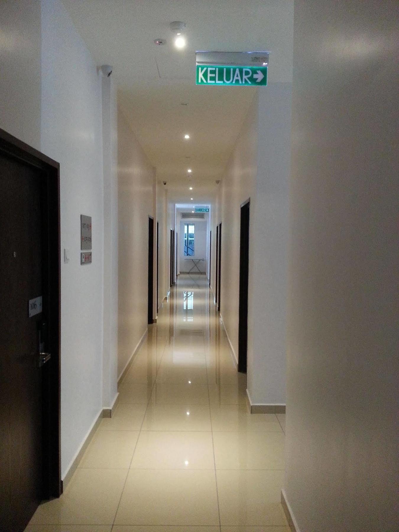 Ast Hotel Алор Сетар Екстериор снимка